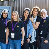 200 x 200 image 17 female volunteers